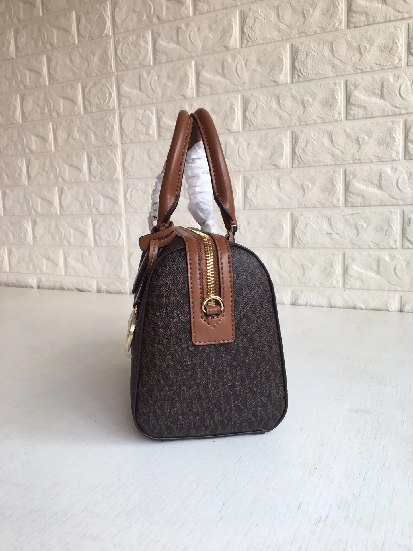 All Categories Official Website "Brand Women's Bags" Women's Bags 💙 MK 2023 New MK Crossbody Bag